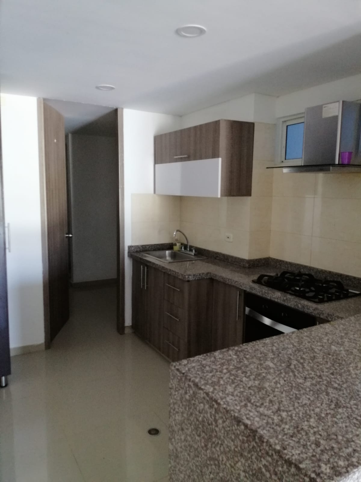 Apartamento en venta en Ub Salguero, Santa Marta · foto 6 de 12