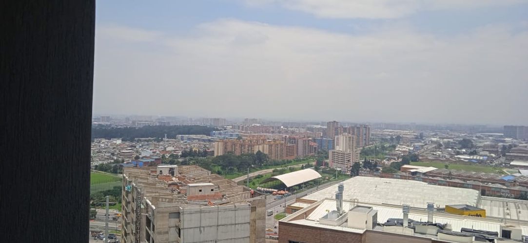 Apartamento en venta en Américas Central, Bogotá · foto 6 de 19