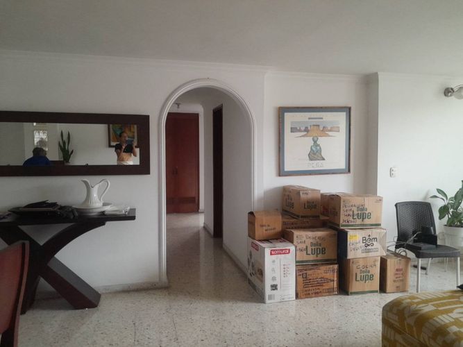 Apartamento de 3 alcobas en venta en Prados Del Norte, Yumbo, 130 m² · foto 6 de 17