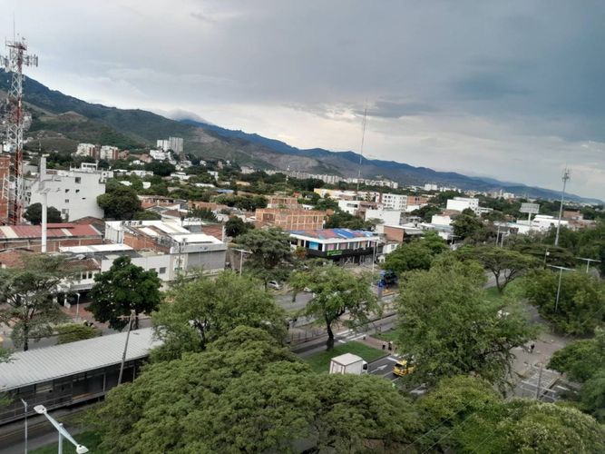 Apartamento de 3 alcobas en venta en Prados Del Norte, Yumbo, 130 m² · foto 8 de 17