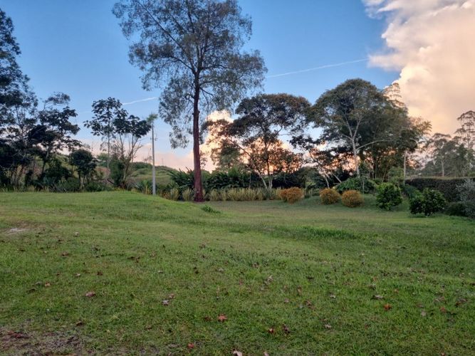 Lote en venta en El Tambo, La Ceja, 2560 m² · foto 2 de 4