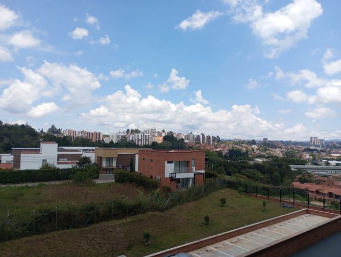 Apartamento de 2 alcobas en venta en Belchite, Rionegro, 70 m² · foto 6 de 17