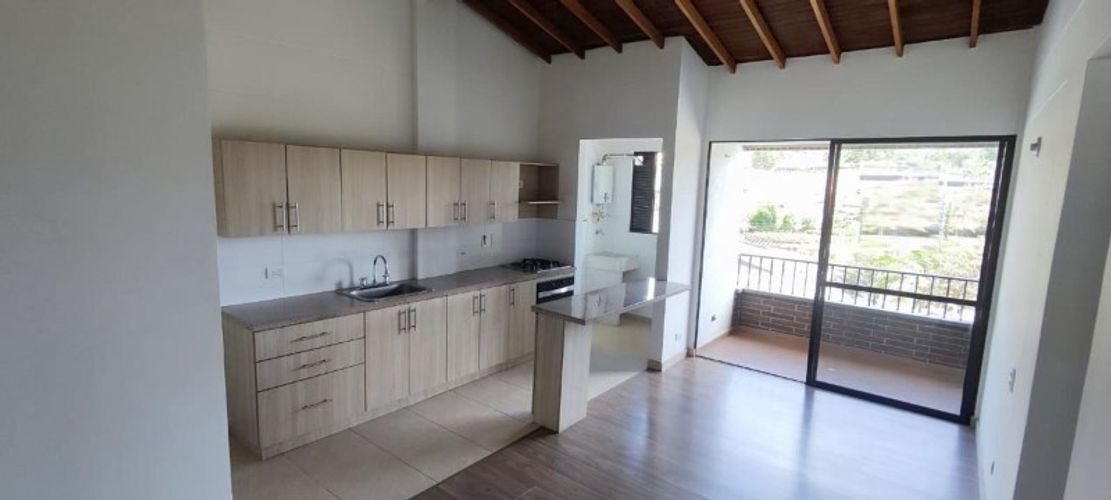 Apartamento de 3 alcobas en venta en Pantanillo, El Retiro, 70 m² · foto 7 de 21