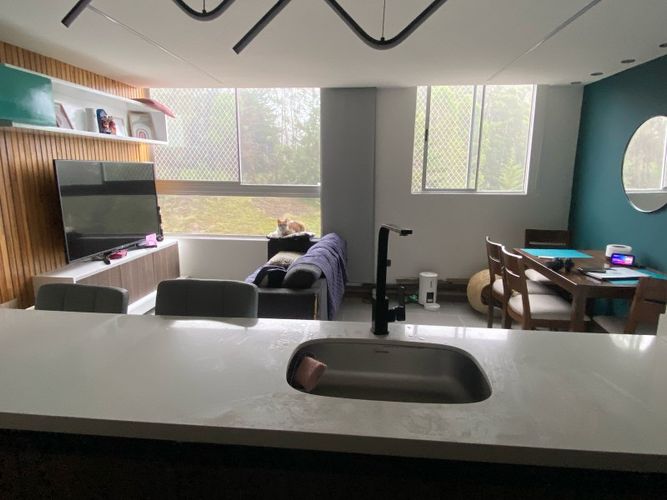 Apartamento de 2 alcobas en venta en La Macarena, Rionegro, 54 m² · foto 2 de 12