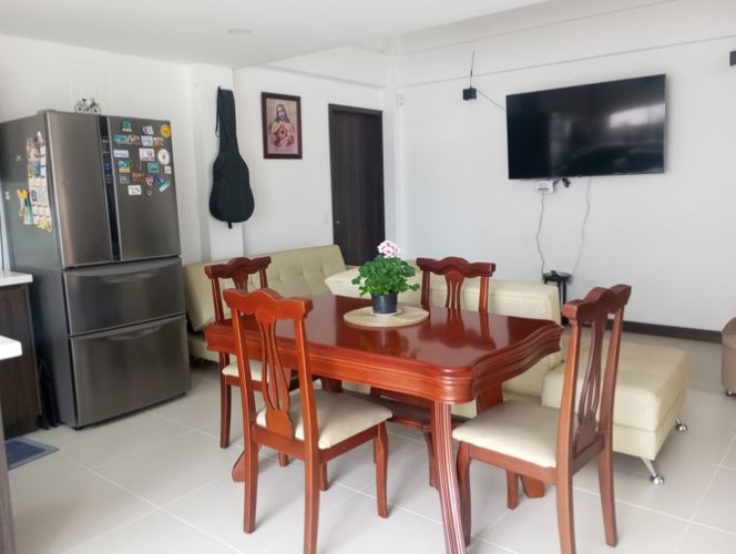 Casa de 4 alcobas en venta en Fontibon, Rionegro, 220 m² · foto 8 de 24