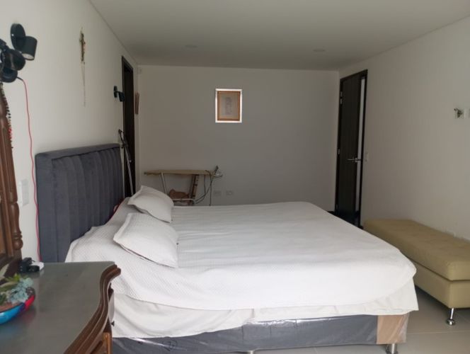 Casa de 4 alcobas en venta en Fontibon, Rionegro, 220 m² · foto 14 de 24