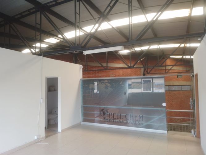 Bodega en arriendo en Caqueta, La Estrella, 565 m² · foto 7 de 24