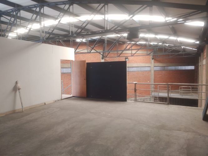 Bodega en arriendo en Caqueta, La Estrella, 565 m² · foto 10 de 24