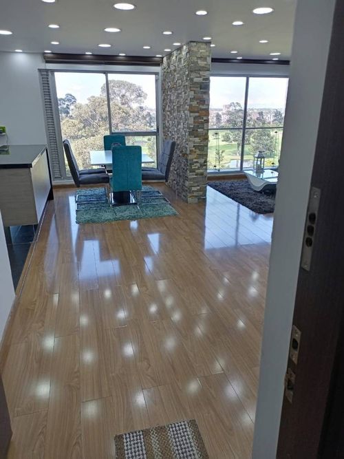 Apartamento de 3 alcobas en venta en Club De Los Lagartos, Bogotá, 131 m² · foto 8 de 16