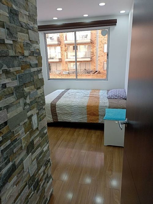 Apartamento de 3 alcobas en venta en Club De Los Lagartos, Bogotá, 131 m² · foto 12 de 16