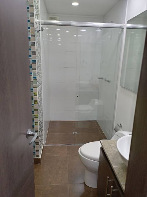 Apartamento de 3 alcobas en venta en Club De Los Lagartos, Bogotá, 131 m² · foto 14 de 16