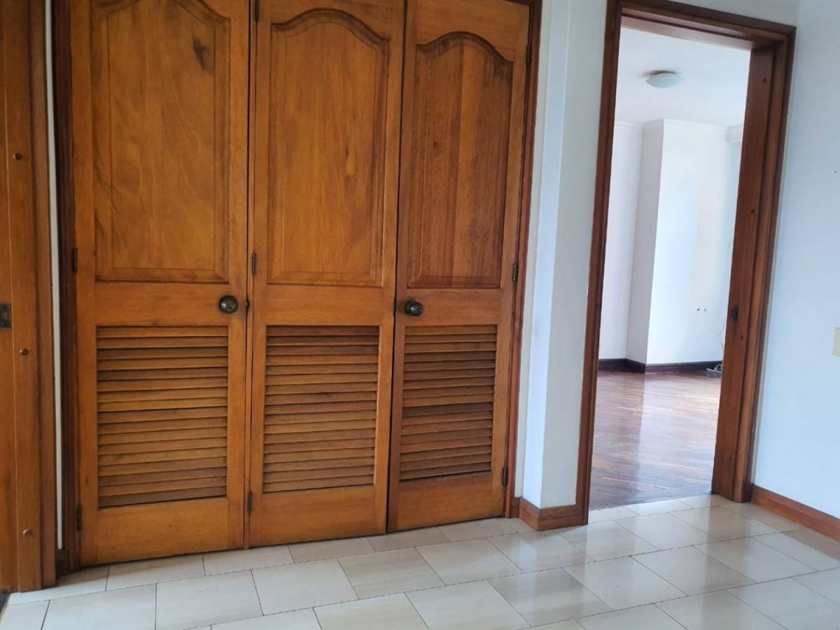 Apartamento en venta en Castropol, Medellín · foto 6 de 15