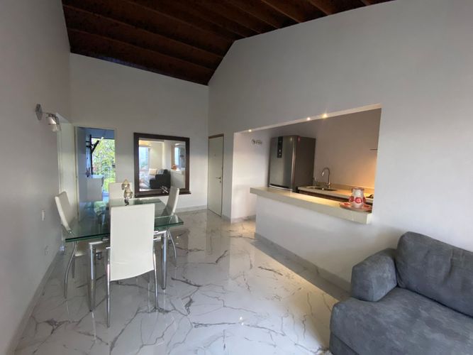 Apartamento de 3 alcobas en arriendo en El Poblado, Medellín, 68 m² · foto 2 de 12