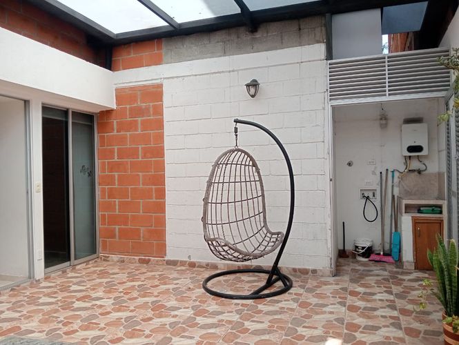 Apartamento de 4 alcobas en venta en Laureles, Medellín, 160 m² · foto 18 de 20