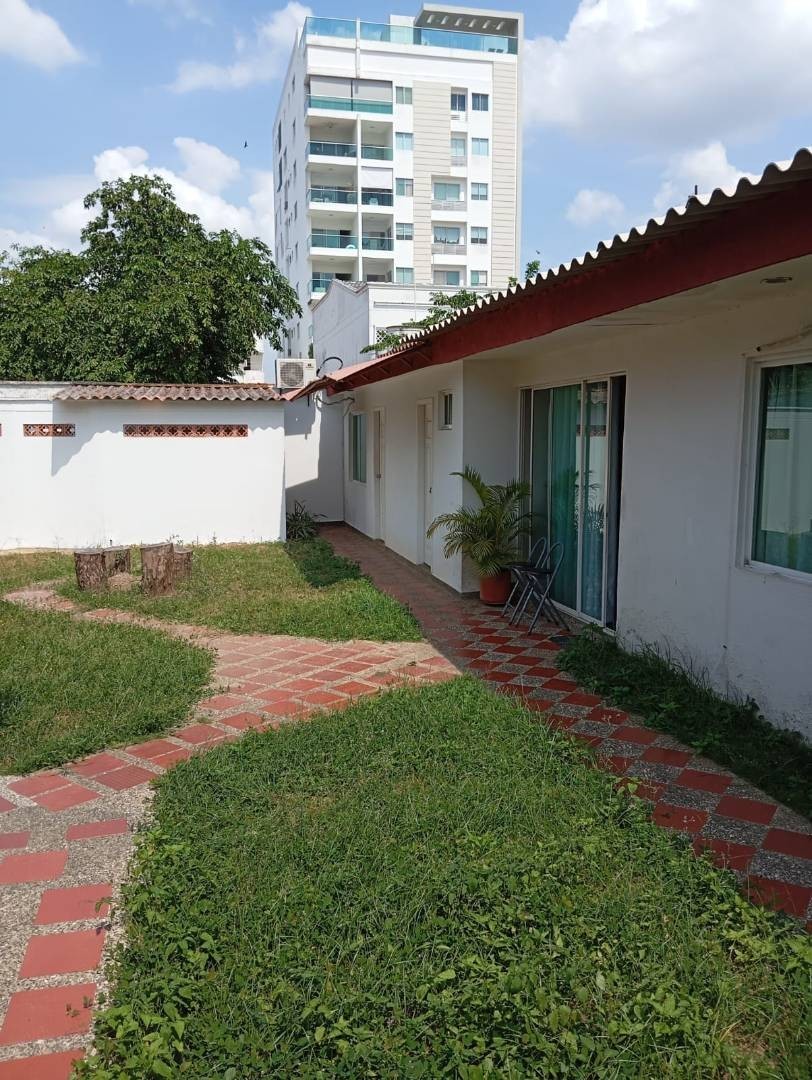 Casa en arriendo en Urb. Vallejo, Montería · foto 3 de 16