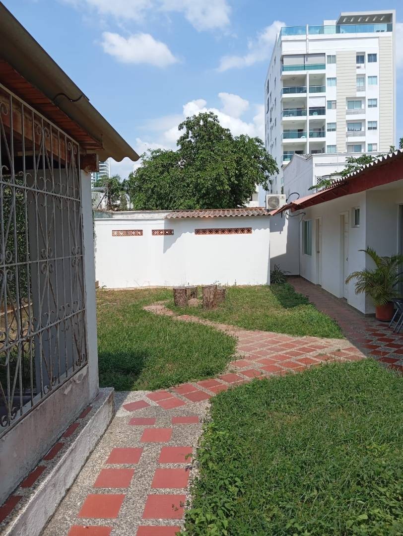 Casa en arriendo en Urb. Vallejo, Montería · foto 6 de 16
