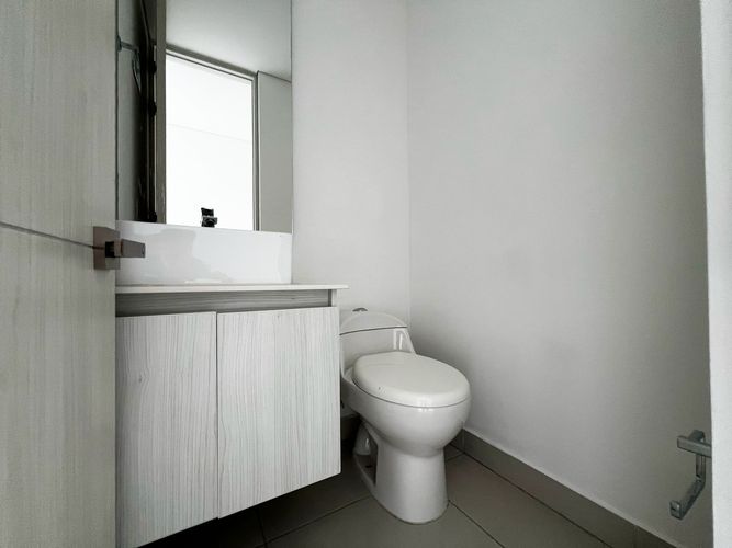Apartamento de 2 alcobas en arriendo en Cumbres, Envigado, 84 m² · foto 14 de 16