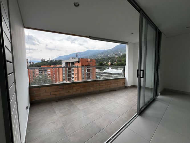 Apartamento de 2 alcobas en arriendo en Cumbres, Envigado, 84 m² · foto 16 de 16