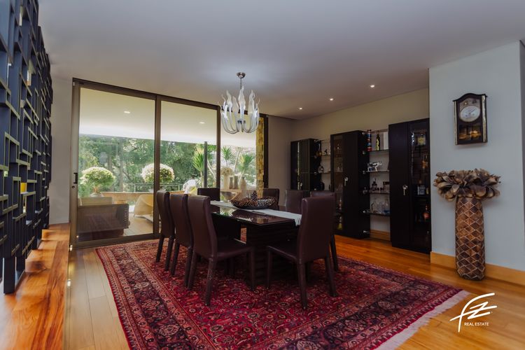 Casa de 5 alcobas en venta en Vía Las Palmas, Envigado, 890 m² · foto 3 de 20