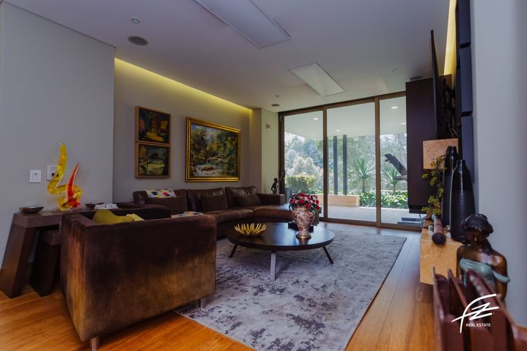 Casa de 5 alcobas en venta en Vía Las Palmas, Envigado, 890 m² · foto 4 de 20
