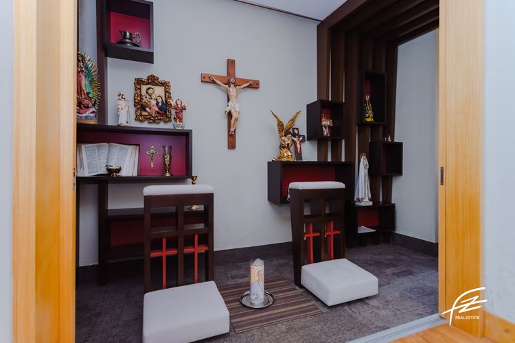 Casa de 5 alcobas en venta en Vía Las Palmas, Envigado, 890 m² · foto 6 de 20