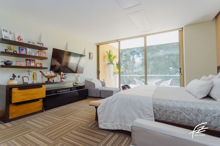 Casa de 5 alcobas en venta en Vía Las Palmas, Envigado, 890 m² · foto 8 de 20