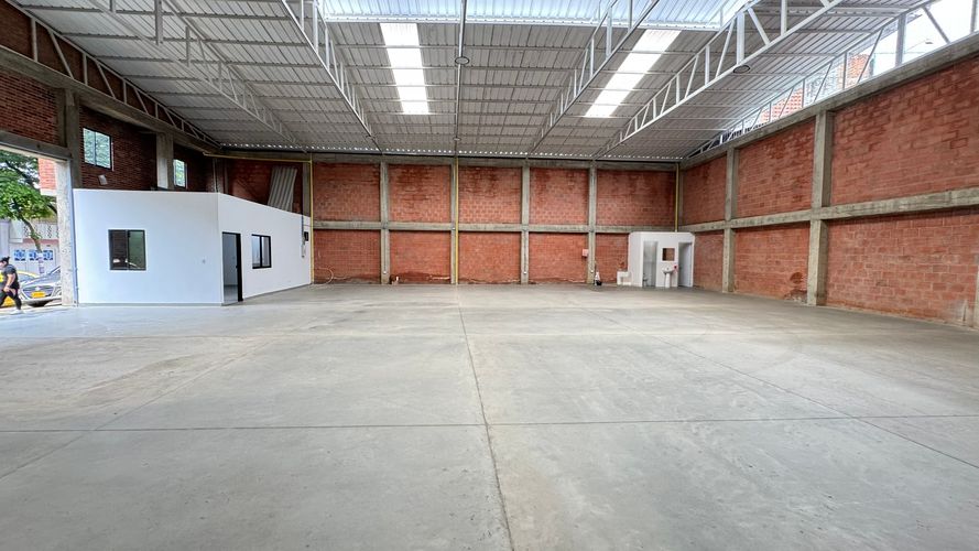 Bodega en arriendo en Guayaquil, Cali, 456 m² · foto 4 de 15