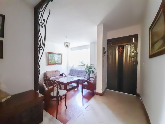 Casa de 4 alcobas en venta en Loma Del Chocho, Envigado, 168 m² · foto 4 de 15