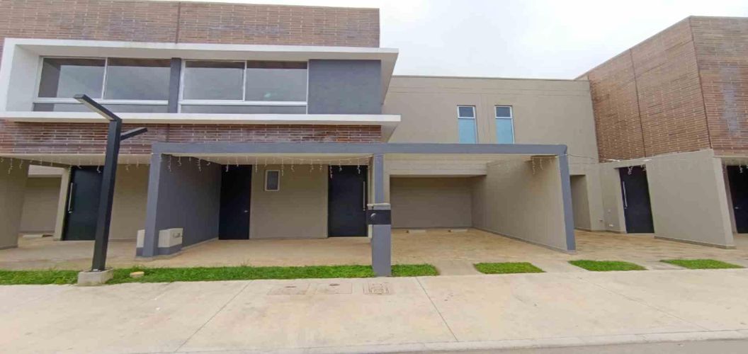 Casa de 3 alcobas en venta en El Tambo, La Ceja, 138 m² · foto 17 de 17