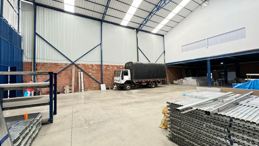 Bodega en venta en Industrial, Cali, 624 m² · foto 12 de 24