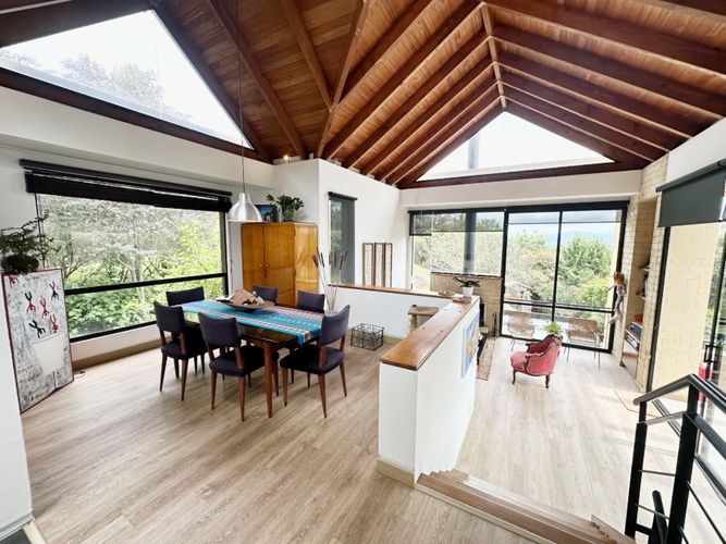 Casa de 3 alcobas en venta en Paramo, La Calera, 228 m² · foto 3 de 19