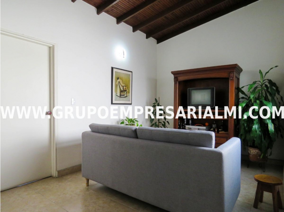 Apartaestudio for sale in Villa hermosa, Medellín 5