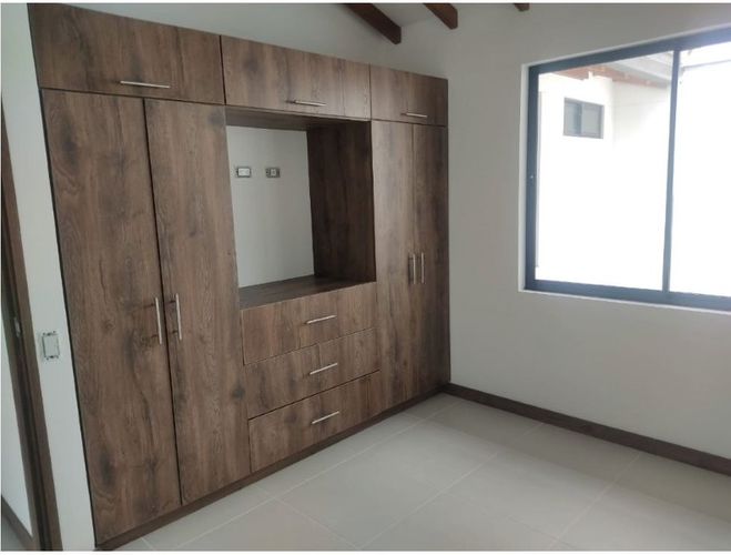 Casa de 3 alcobas en venta en Llano Grande, Rionegro, 160 m² · foto 13 de 16