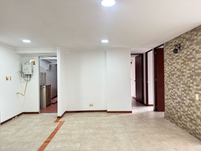 Apartamento de 3 alcobas en arriendo en El Poblado, Medellín, 110 m² · foto 2 de 17