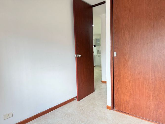 Apartamento de 3 alcobas en arriendo en El Poblado, Medellín, 110 m² · foto 11 de 17