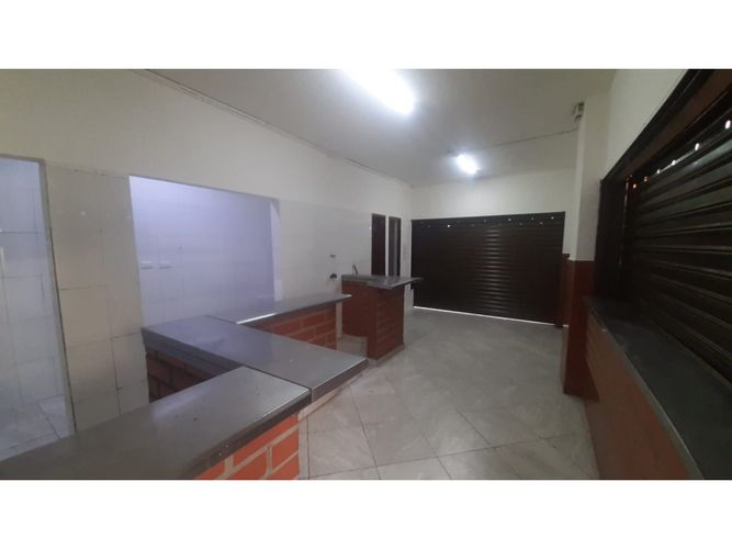 Local en arriendo en Rosales, Medellín, 75 m² · foto 2 de 10