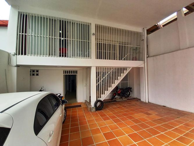 Casa de 5 alcobas en venta en Santa Isabel, Cali, 792 m² · foto 3 de 24