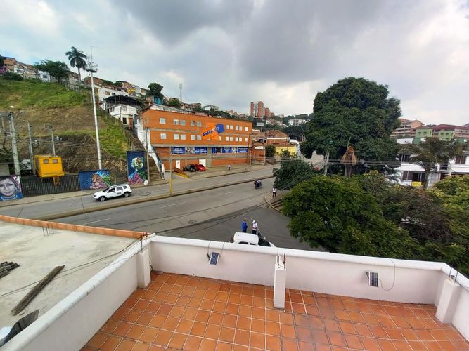 Casa de 5 alcobas en venta en Santa Isabel, Cali, 792 m² · foto 22 de 24