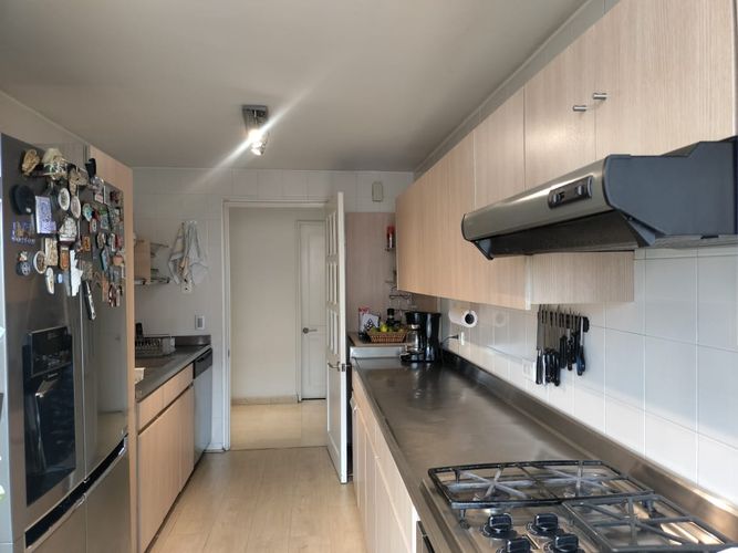 Apartamento de 3 alcobas en venta en El Poblado, Medellín, 208 m² · foto 8 de 19