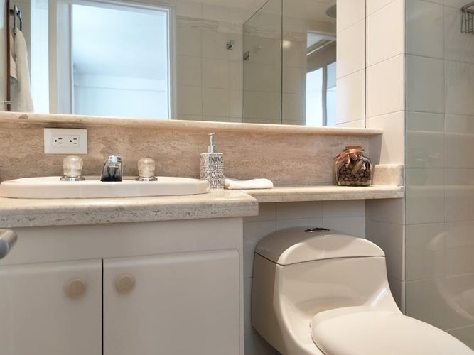 Apartamento de 3 alcobas en venta en El Poblado, Medellín, 208 m² · foto 19 de 19