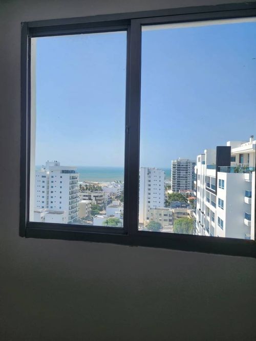 Apartamento de 3 alcobas en venta en Crespo, Cartagena, 114 m² · foto 7 de 11
