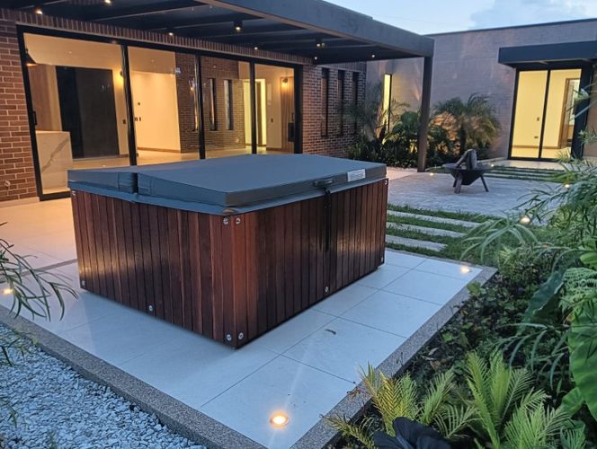Casa de 5 alcobas en venta en El Tambo, La Ceja, 300 m² · foto 8 de 11