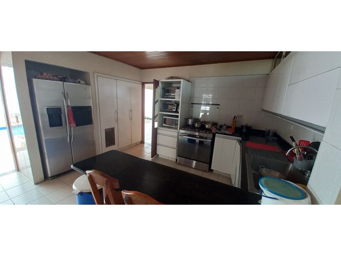 Casa de 4 alcobas en venta en La Flora, Cali, 476 m² · foto 5 de 24
