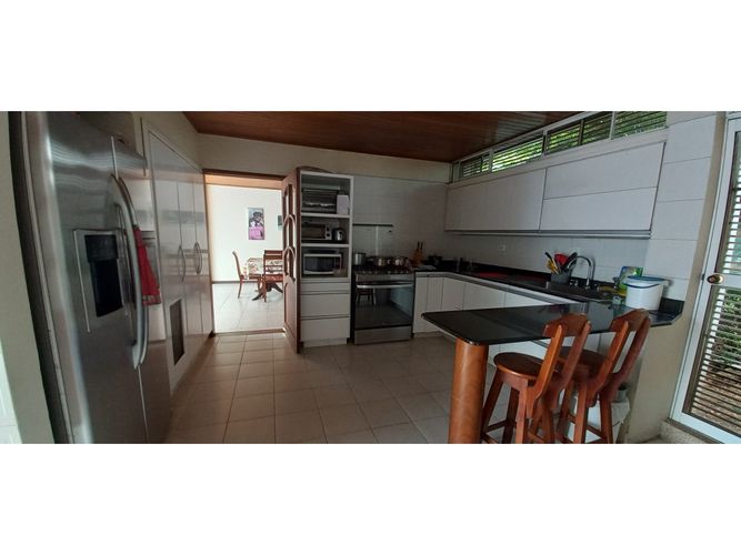 Casa de 4 alcobas en venta en La Flora, Cali, 476 m² · foto 7 de 24