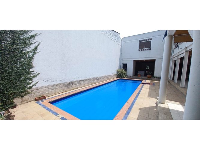 Casa de 4 alcobas en venta en La Flora, Cali, 476 m² · foto 12 de 24