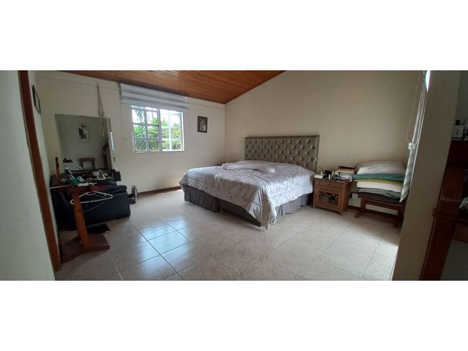 Casa de 4 alcobas en venta en La Flora, Cali, 476 m² · foto 16 de 24