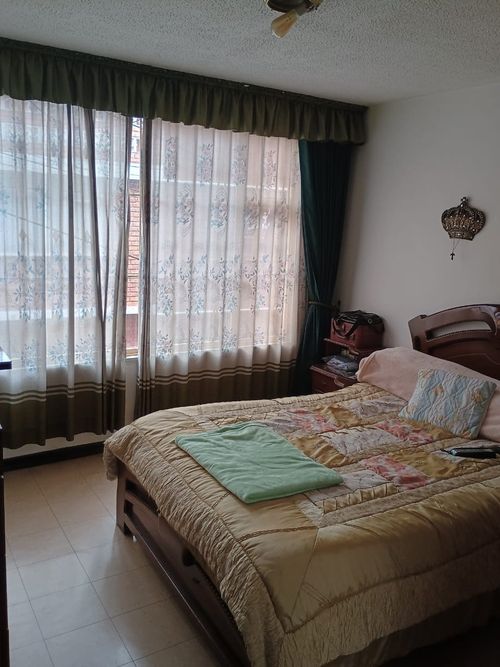 Casa de 6 alcobas en venta en Centro, Soacha, 288 m² · foto 13 de 20