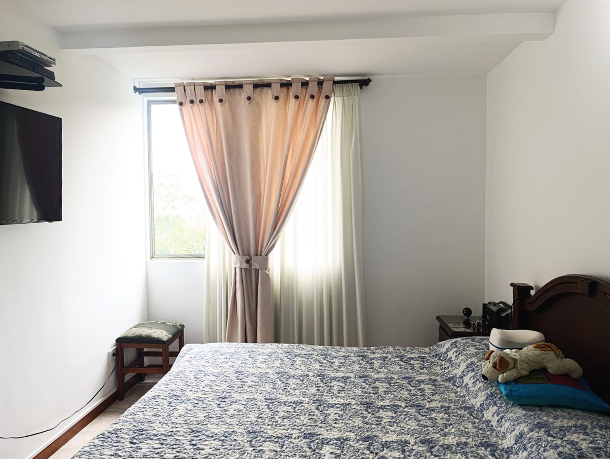 Apartamento en venta en El Poblado, Medellín · foto 7 de 18
