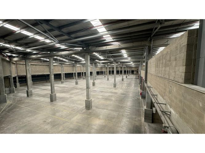 Bodega en arriendo en La Aldea, La Estrella · foto 6 de 8
