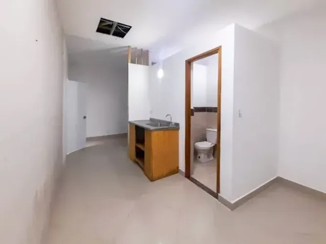 Local en arriendo en Entre Amigos, Sabaneta, 148 m² · foto 3 de 5